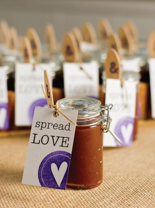 14 DIY Wedding Favors Your Guests Will Actually Want | I Heart HGTV Blog |  Pinterest | Wedding Favors, Diy wedding favors and Wedding.