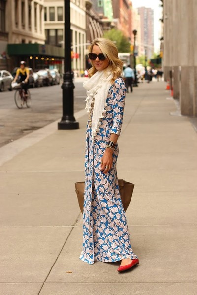 Maxi-Dress Outfit Ideas