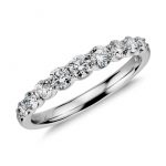 Graduated Diamond Ring in 14k White Gold (1/2 ct. tw.)