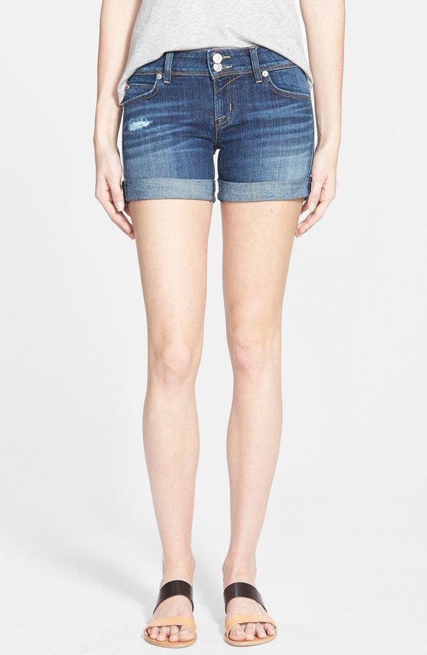 The Best Denim Shorts Under $100, According To The Internet