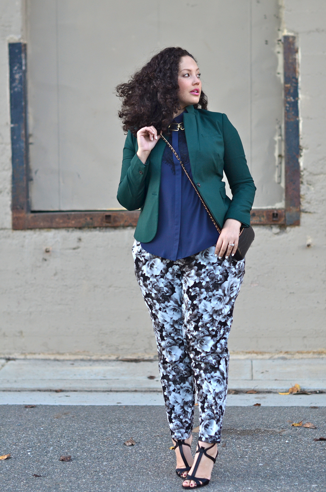 Bold Patterns For Plus Size Girls (7)