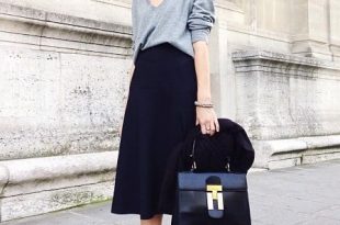 Repin Via: Junko Nakase Skirt + Pullover #keylookforfall