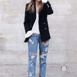 fall / winter - street style - street chic style - casual outfits - fall  outfits - easy outfits - black blazer + white ruffle top + boyfriend jeans  + black