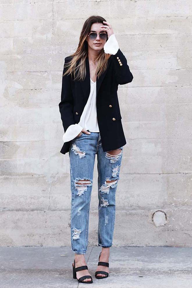fall / winter - street style - street chic style - casual outfits - fall  outfits - easy outfits - black blazer + white ruffle top + boyfriend jeans  + black