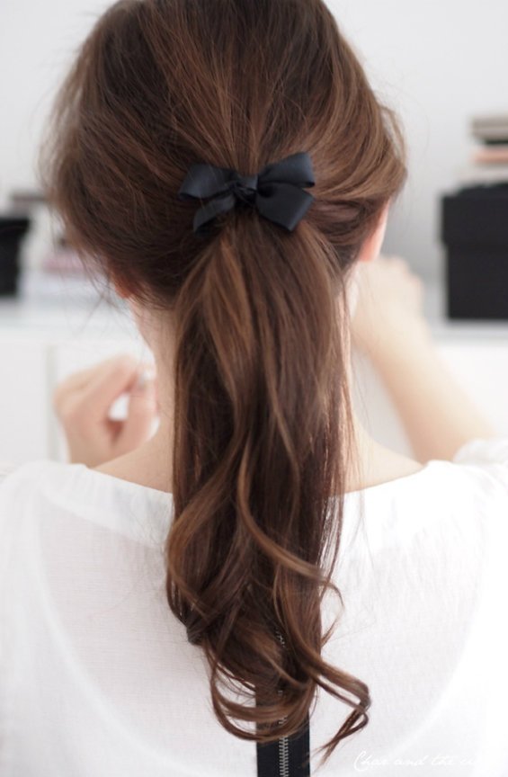32 Adorable Hairstyles with Bows