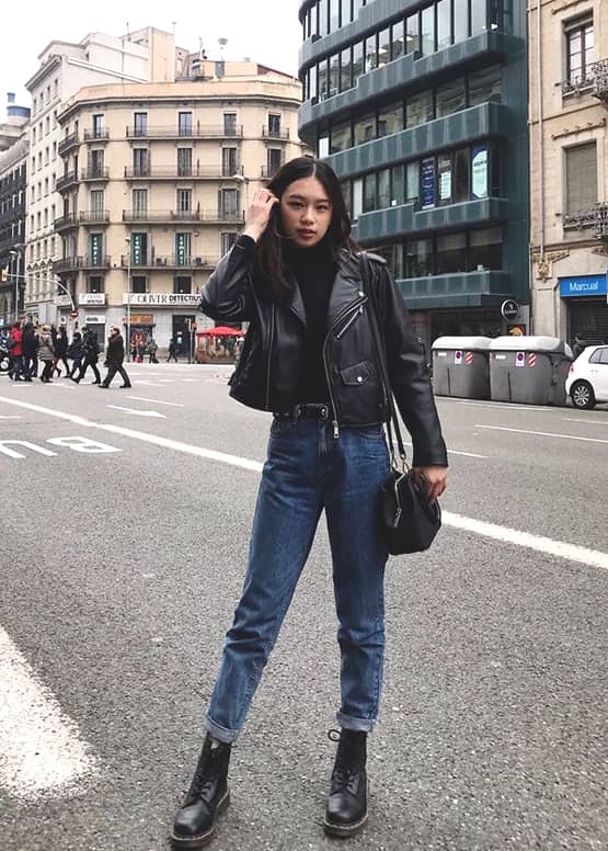 boyfriend-jeans-and-black-leather-jacket-outfit | Ecemella