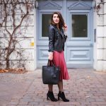 samieze blogger skirt sweater bag jacket shoes black leather jacket pleated  skirt black bag midi skirt