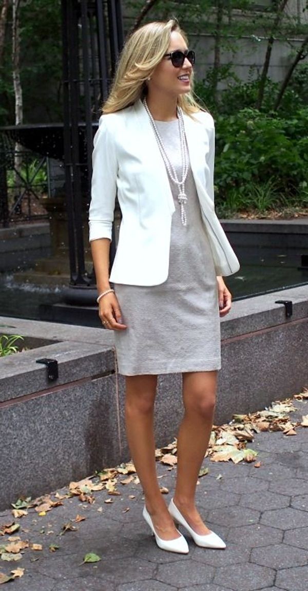 101 Professional Interview Outfits for Women Who Want to Make a Great First  Impression