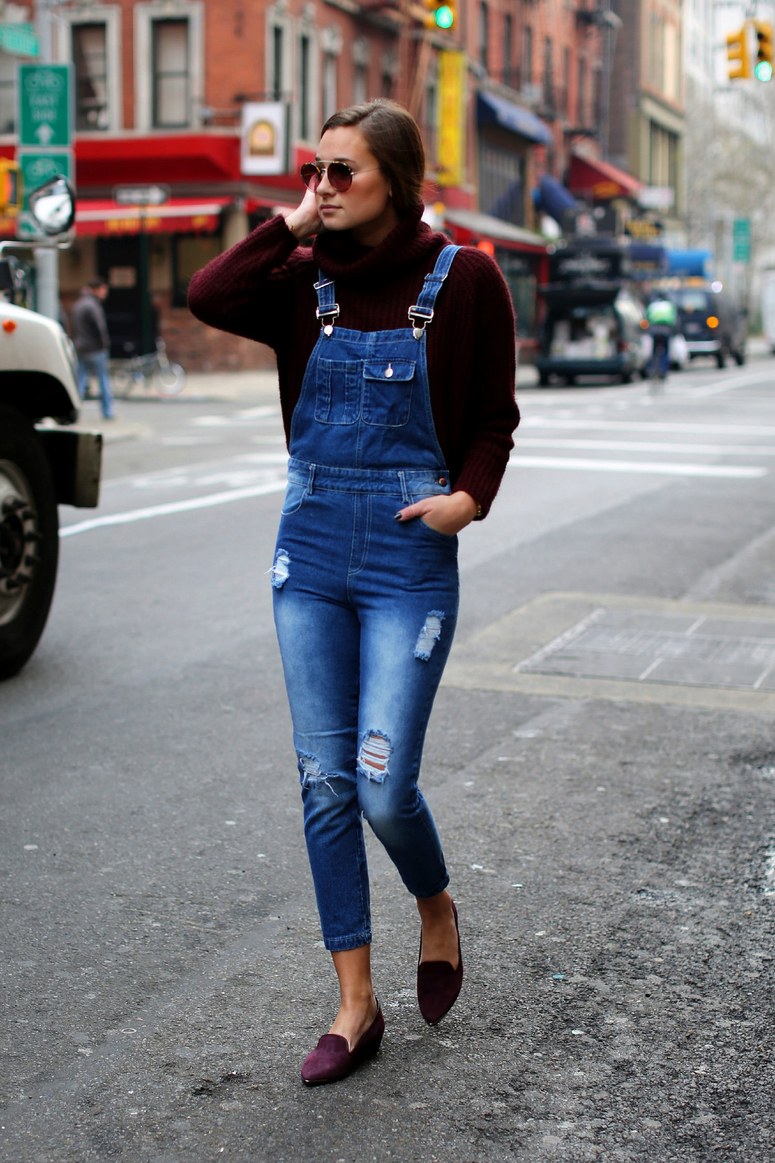 Casual Outfit Ideas How to Wear Overalls in the Fall and Winter