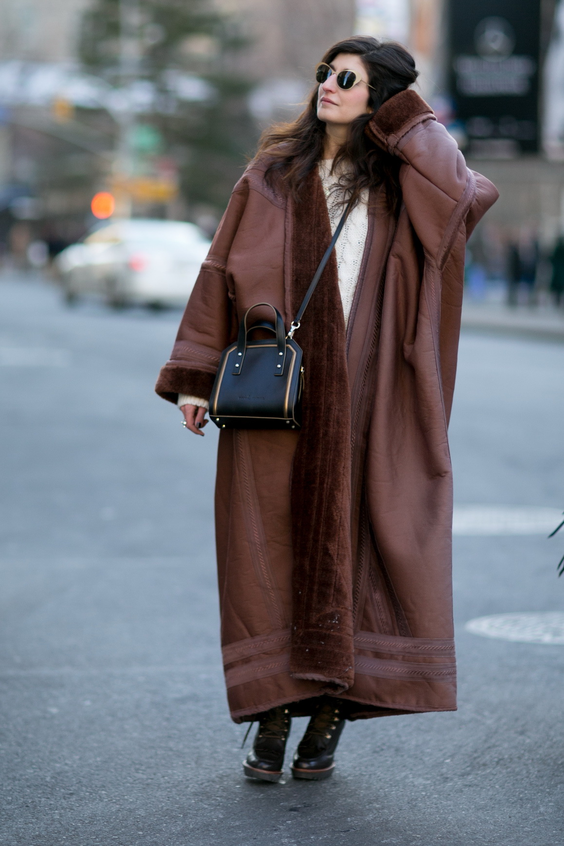 Oversized Overcoats Street Style (16)