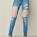 LACE AND PEARL RIPPED JEANS