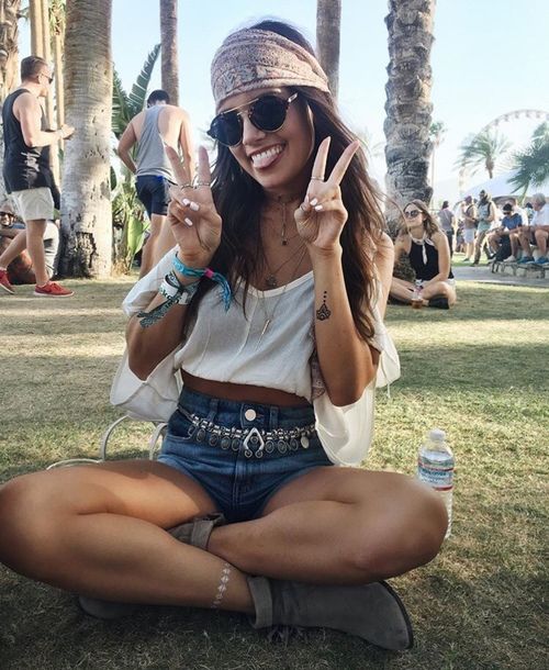 If you are searching for a festival wear, find a selection of summer  festival outfits for women. This season adopt the boho festival look.