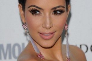 Top 20 Kim Kardashian Makeup Looks