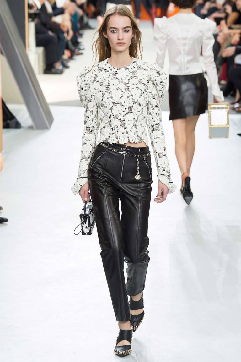What Pants Are in Style For Fall-Winter 2015-2016 (28)