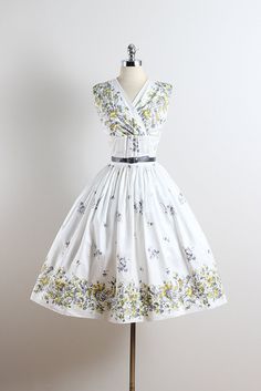 Prospect Park . vintage 1950s dress . 50s by millstreetvintage Vintage  Dresses 50s, Vintage Style
