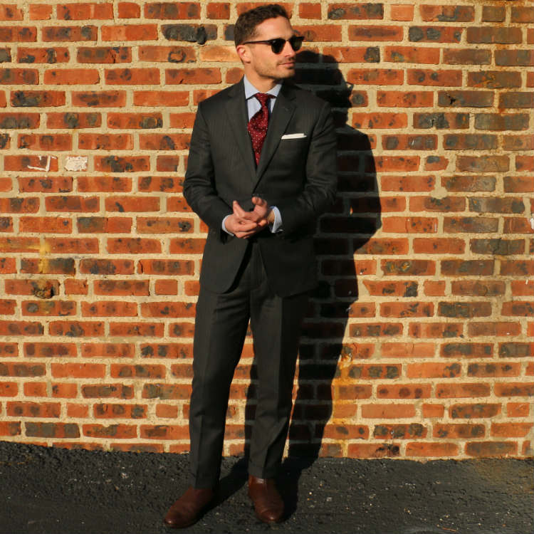 What Is A Power Suit? | Guide To Men’s Tailored Suits – picsstyle.com