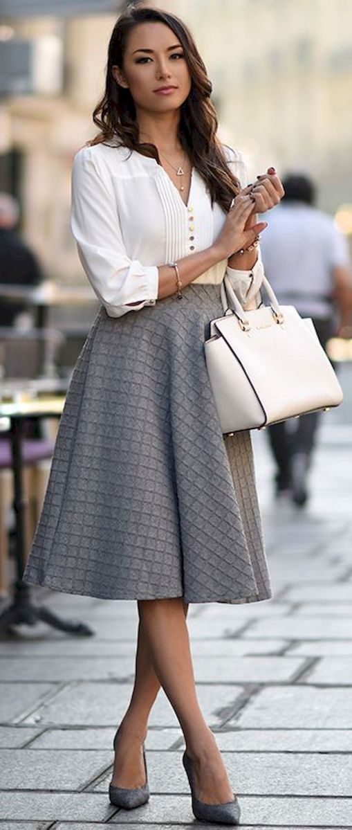 11 Elegant Work Outfits Every Woman Should Own