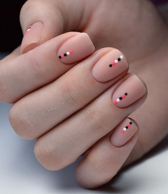 15 Beautiful and Easy Geometric Nail Art Ideas