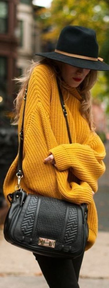 19 Cute and Cozy Oversized Sweater Outfits – Society19