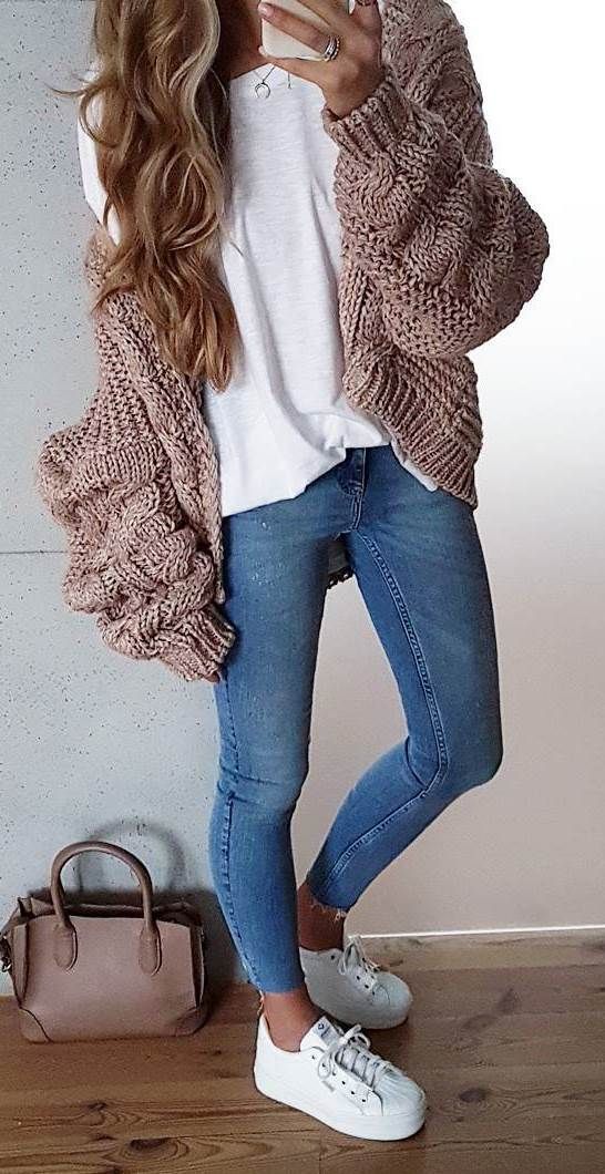 29 Cute Women Fall Outfits Ideas With Cardigan
