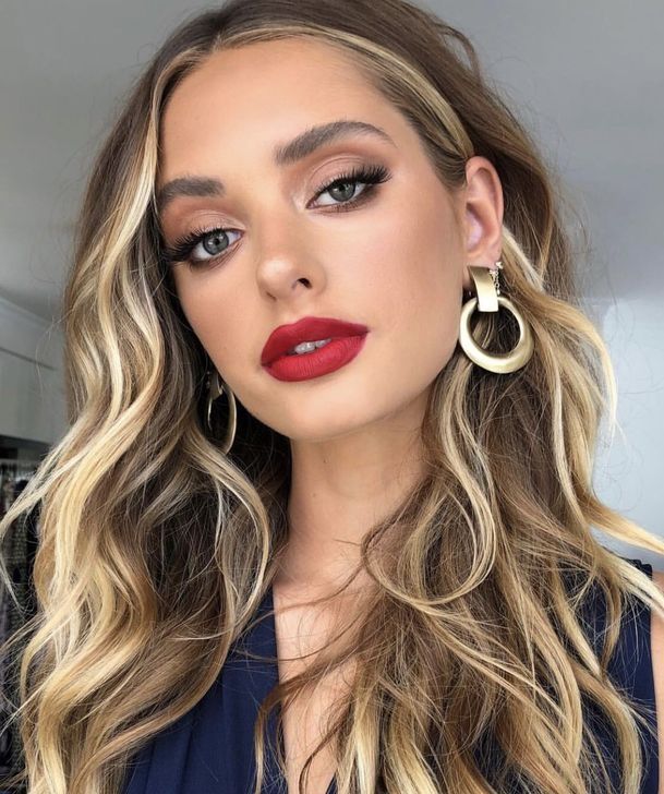 99 Unique Makeup Ideas With Red Lipstick You Must Try