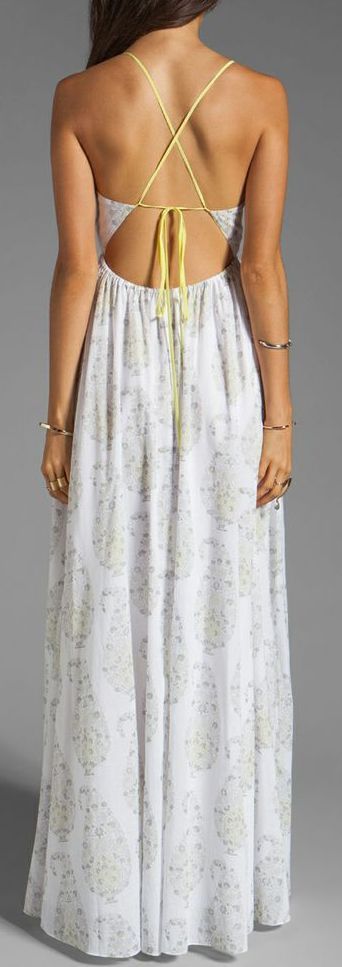 Beautiful light print summer maxi dress Love this! If only my big boobies would …