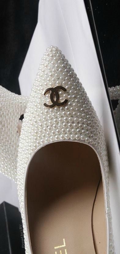 Chanel + Pearls + Shoes = Excellence | LBV ♥✤ | BeStayBeautiful