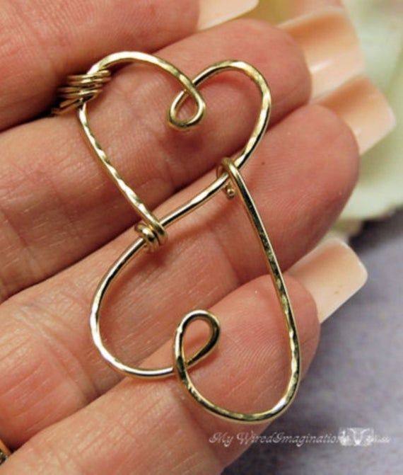 Easy Wire Wrap Jewelry Tutorial , Charm Holder, Treasured Hearts Charm Holder, DIY Pendant Jewelry Tutorial, Learn How to Wire Wrap Jewelry