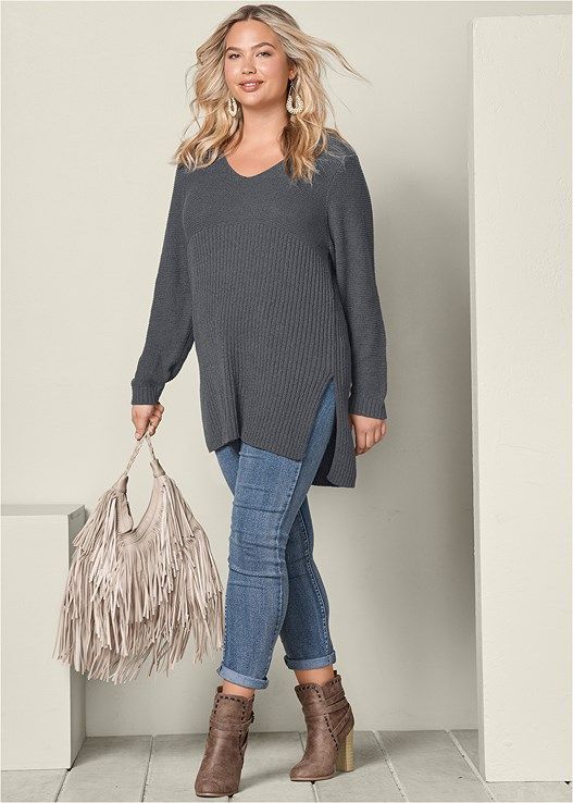 HIGH SLIT TUNIC SWEATER, COLOR SKINNY JEANS, WRAP STITCH DETAIL BOOTIE