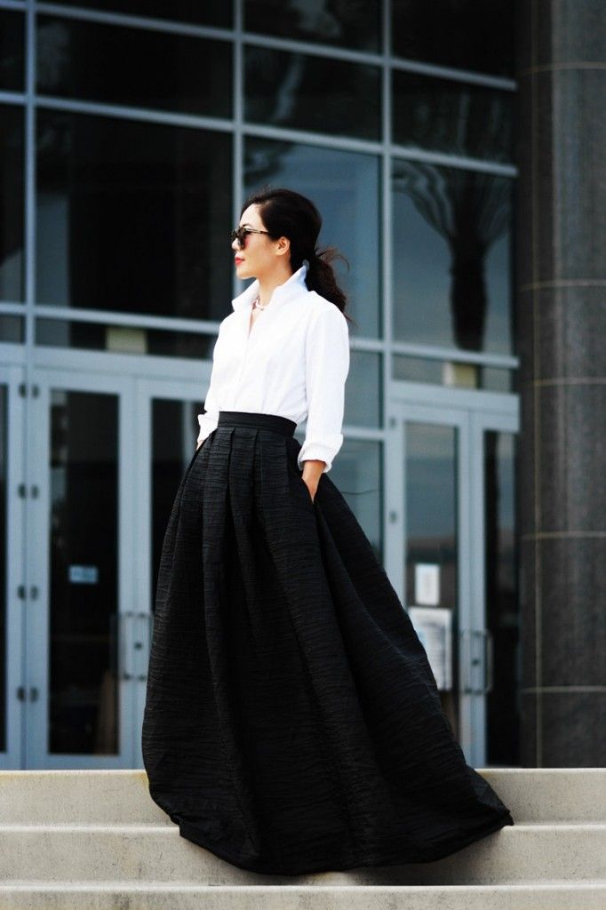 HallieDaily-Black-and-White-in-a-Maxi-Gown