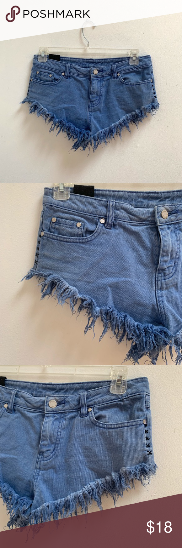 Insight denim jean cutoffs shorts size 4 blue S These are a faded royal blue col…