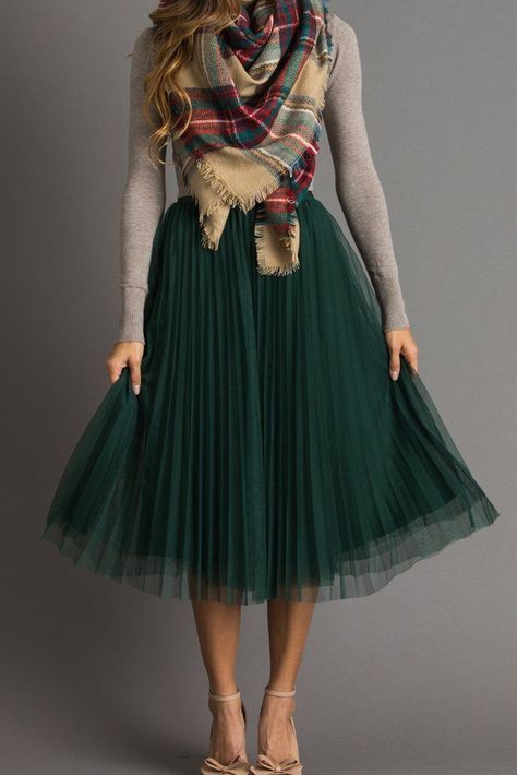 Vienna Green Pleated Tulle Midi Skirt