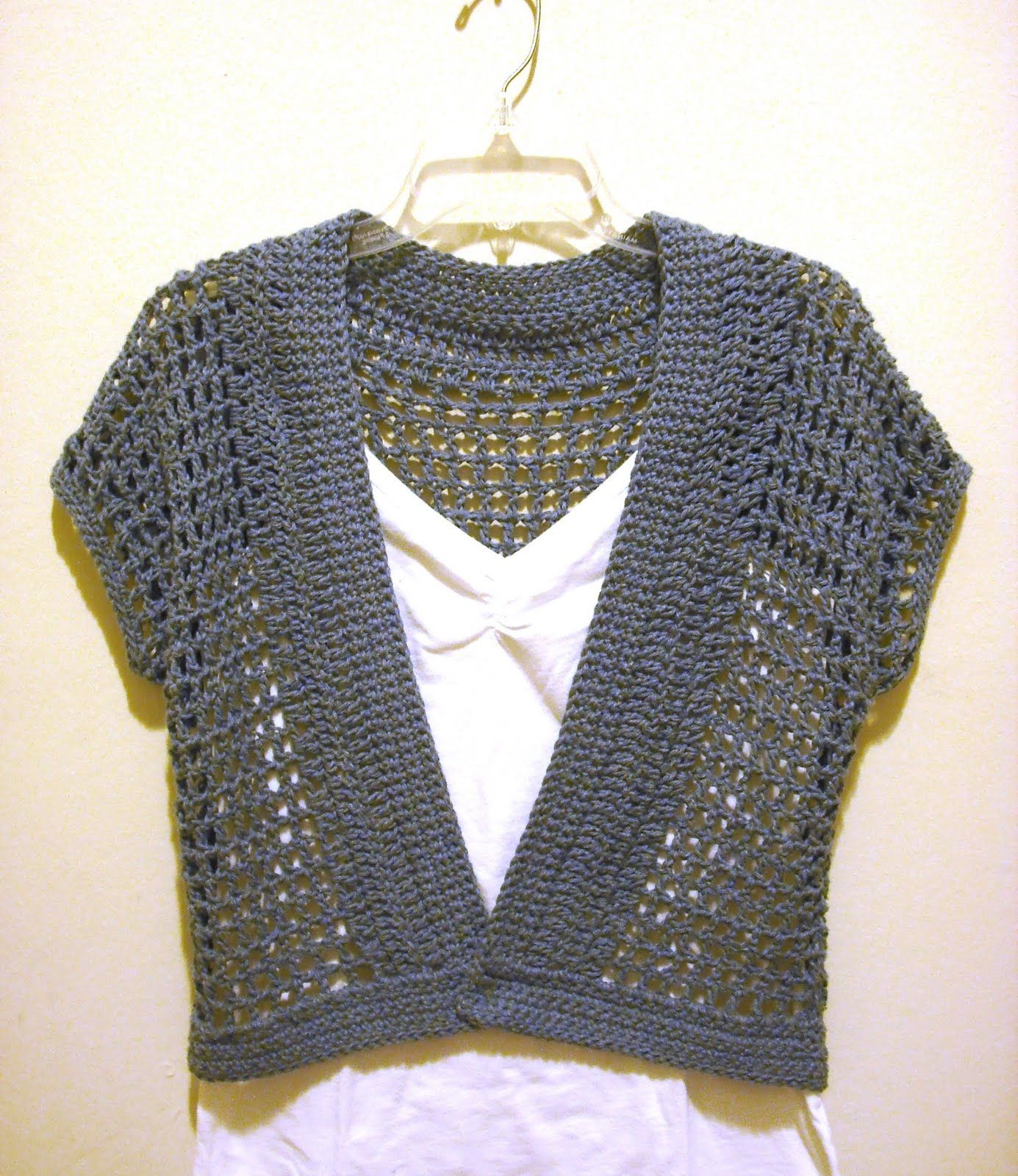 how to crochet a shrug sweater