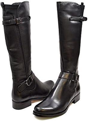 Explore Stylish Women's Boots: Comfort Meets Fashion!