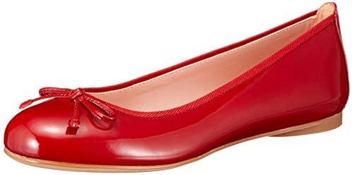 Explore stylish women's flats for comfort and elegance