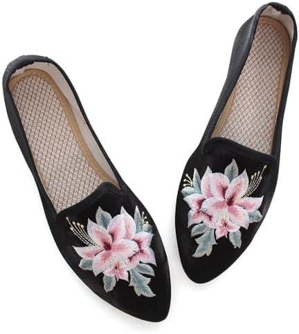 Stylish Women's⁢ Flats: ​Comfort Meets⁤ Versatility on Amazon