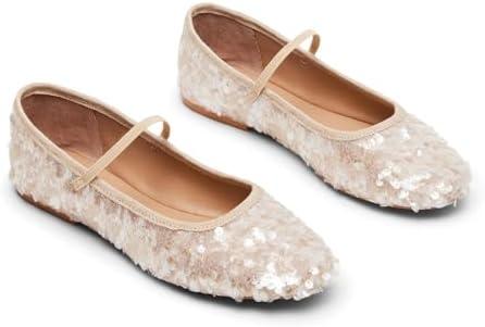 Explore Our Stylish Women's Flats Collection - Comfort & Elegance