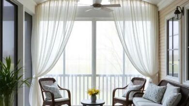 Transform Your Outdoor Oasis: The Benefits of a Screened Porch with Elegant Curtains